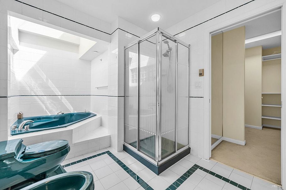3091 W 38th Avenue Vancouver, BC - 20