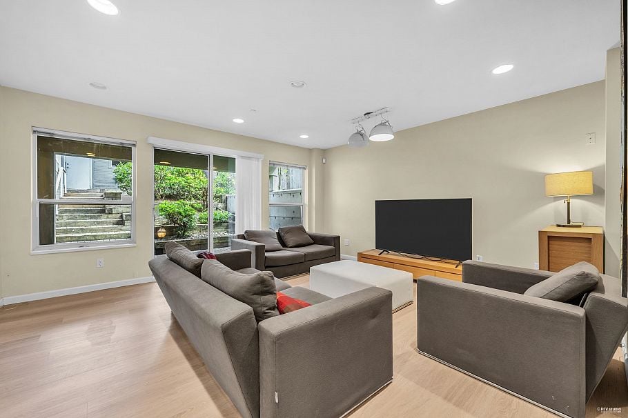 3091 W 38th Avenue Vancouver, BC - 28