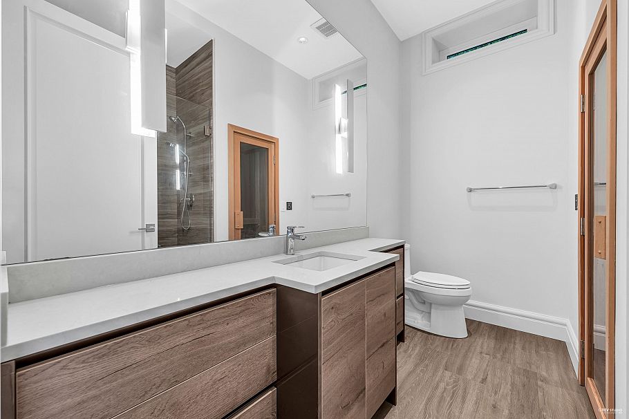 2328 Mcbain Avenue Vancouver, BC - 30