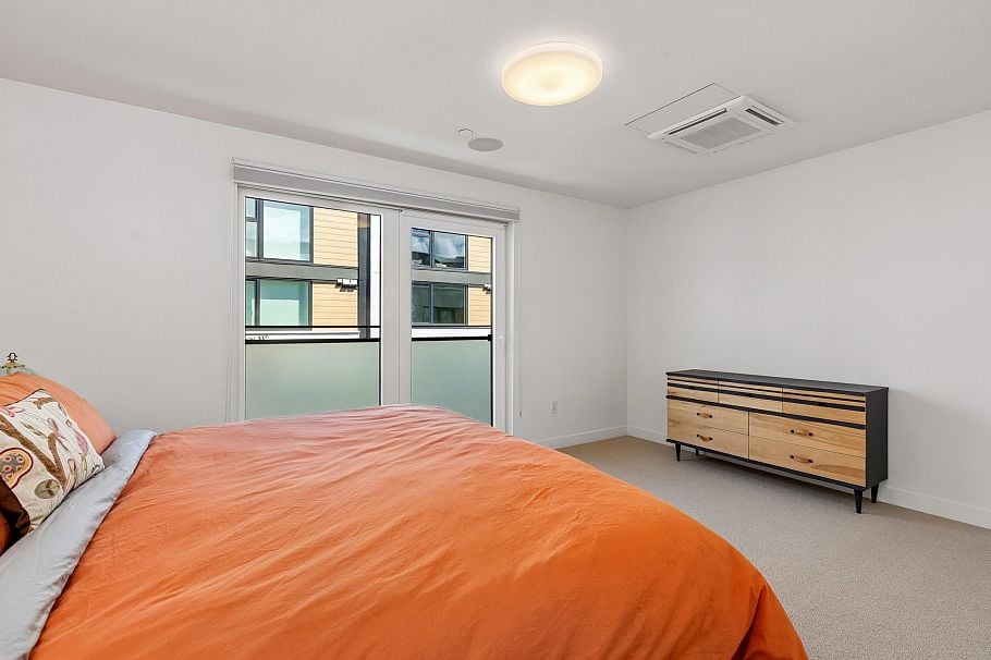 129 649 E 3rd Street North Vancouver, BC - 19