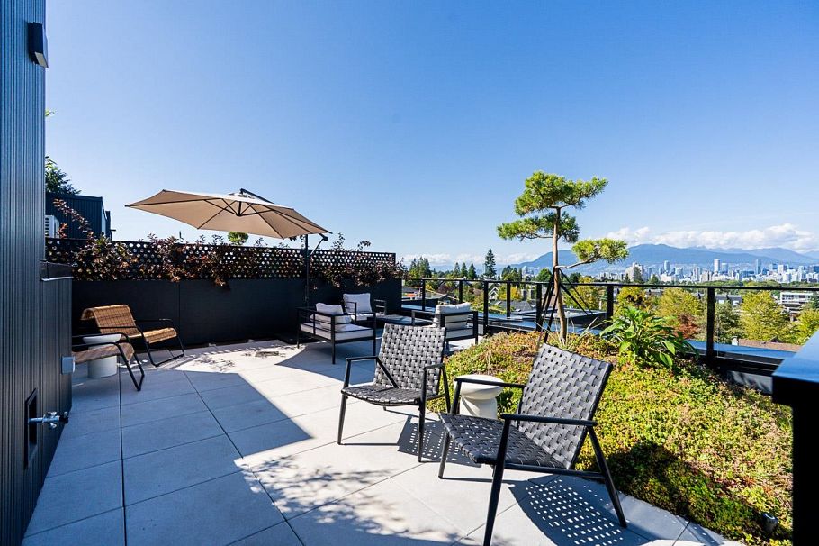 202 539 W 28th Avenue Vancouver, BC - 3