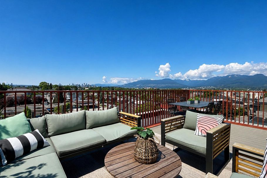 2 2915 E 5th Avenue Vancouver, BC - 21