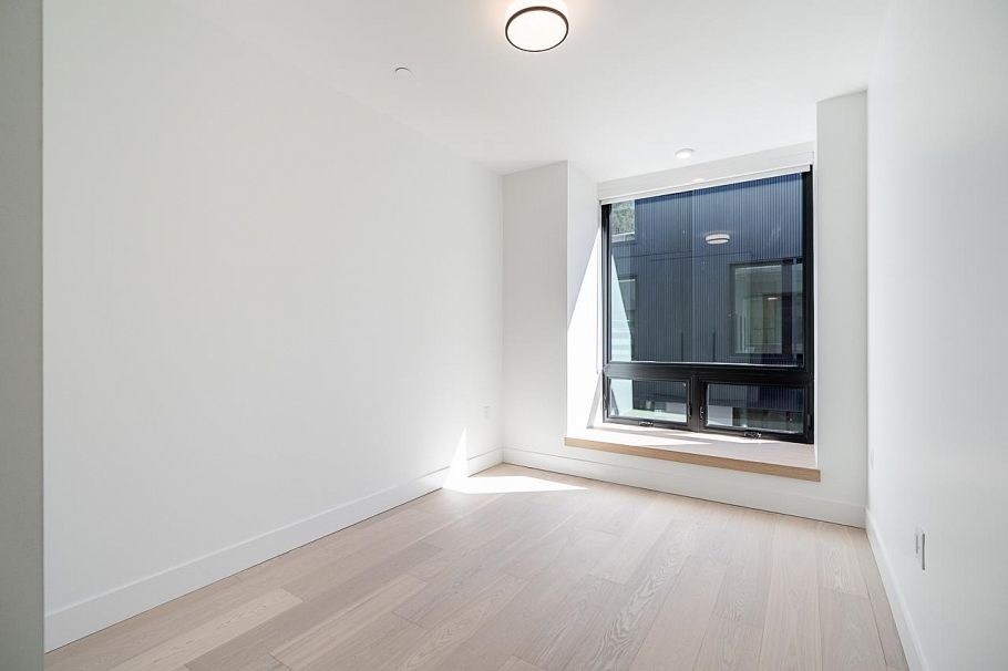 107 551 W 28th Avenue Vancouver, BC - 18