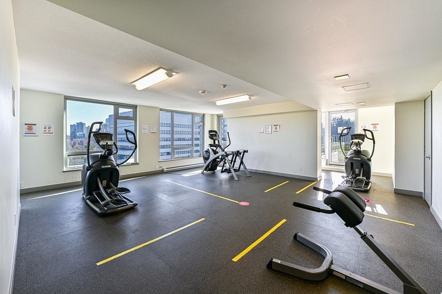 207 5515 Boundary Road Vancouver, BC - 22