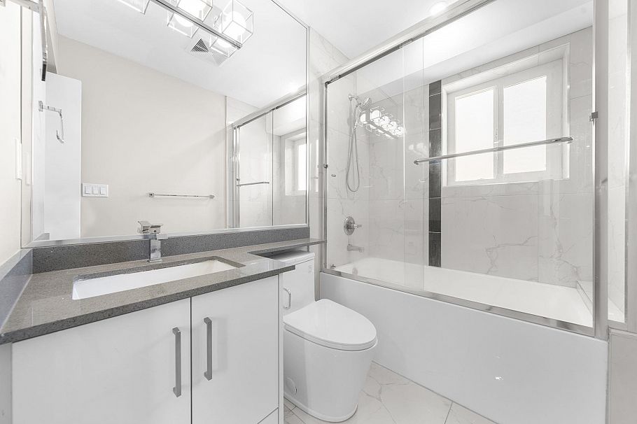 6692 Nanaimo Street Vancouver, BC - 24