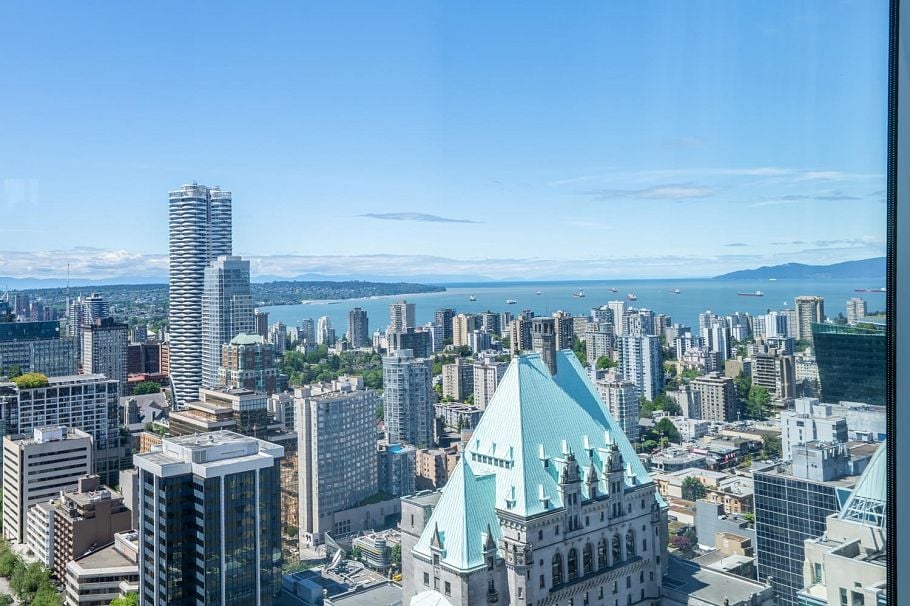 3904 667 Howe Street Vancouver, BC - 24