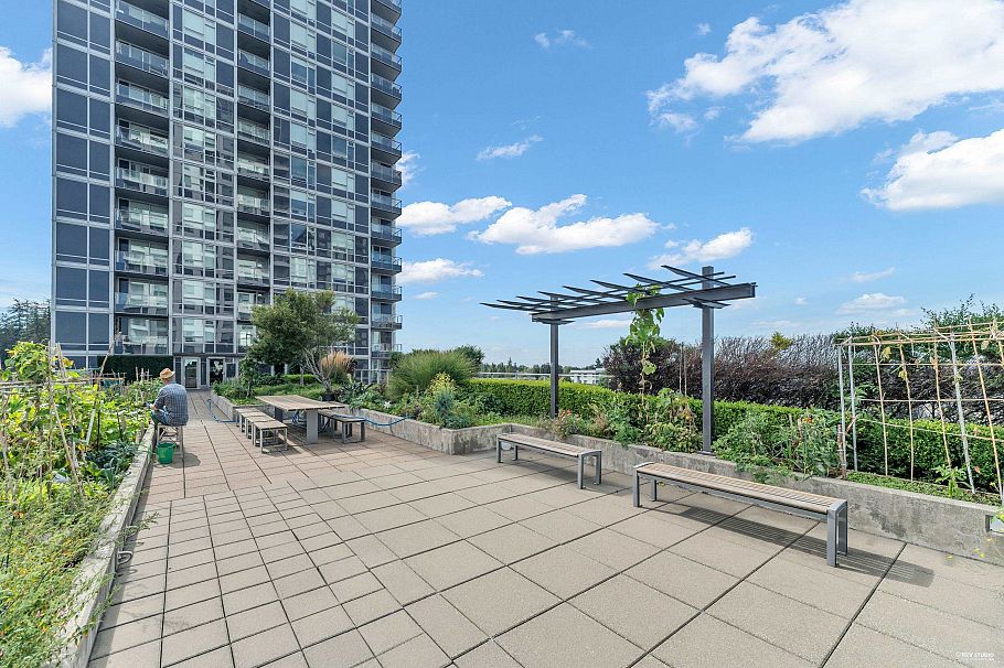 207 5515 Boundary Road Vancouver, BC - 19