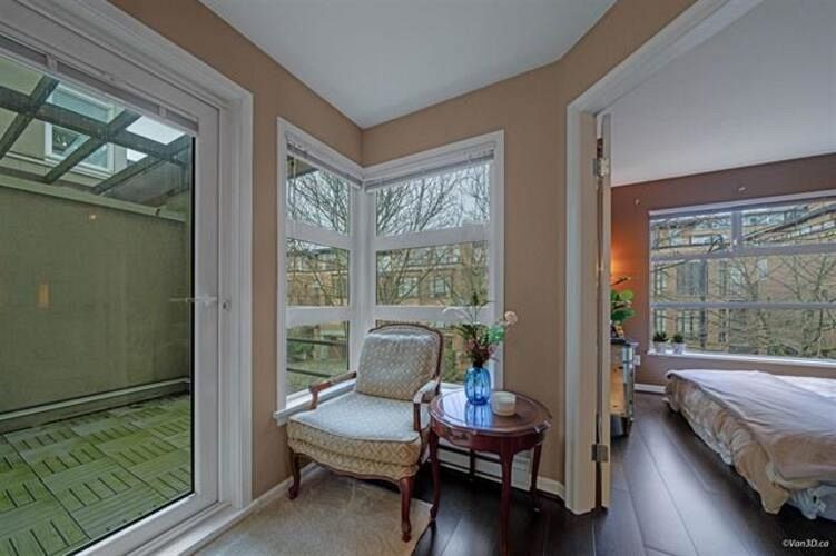 313 2181 W 12th Avenue Vancouver, BC - 4
