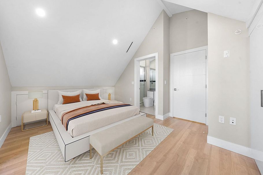 6692 Nanaimo Street Vancouver, BC - 21