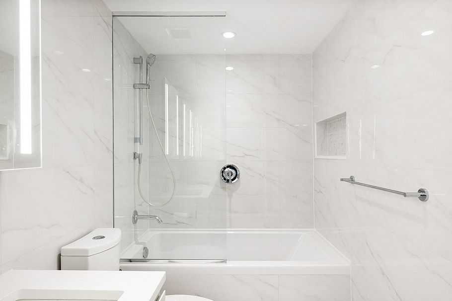 203 2888 Arbutus Street Vancouver, BC - 29