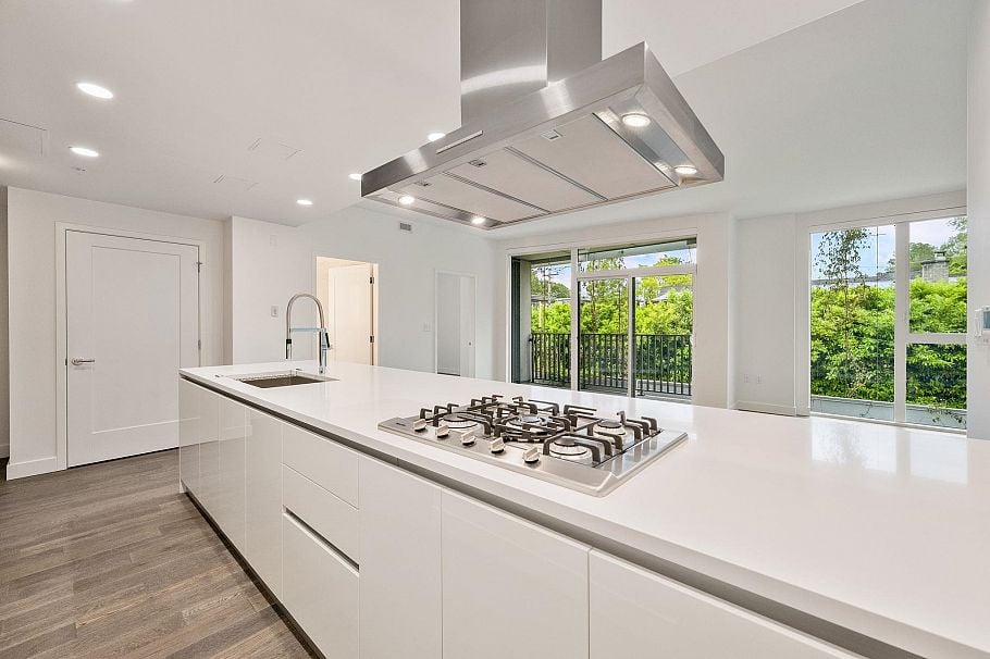303 2888 Arbutus Street Vancouver, BC - 15
