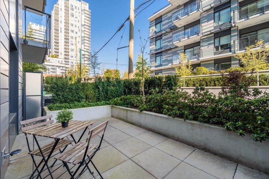 103 477 W 59th Avenue Vancouver, BC - 16