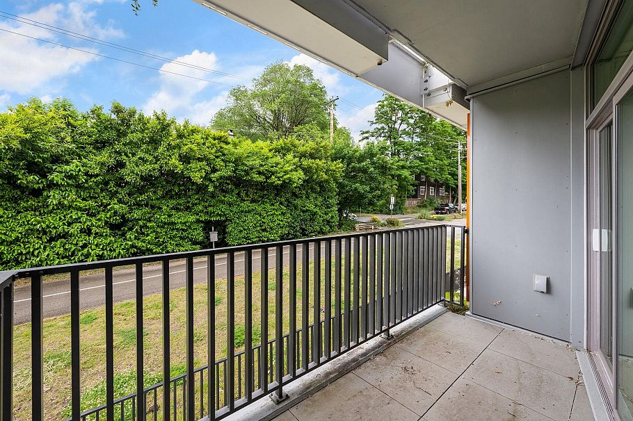 203 2888 Arbutus Street Vancouver, BC - 34