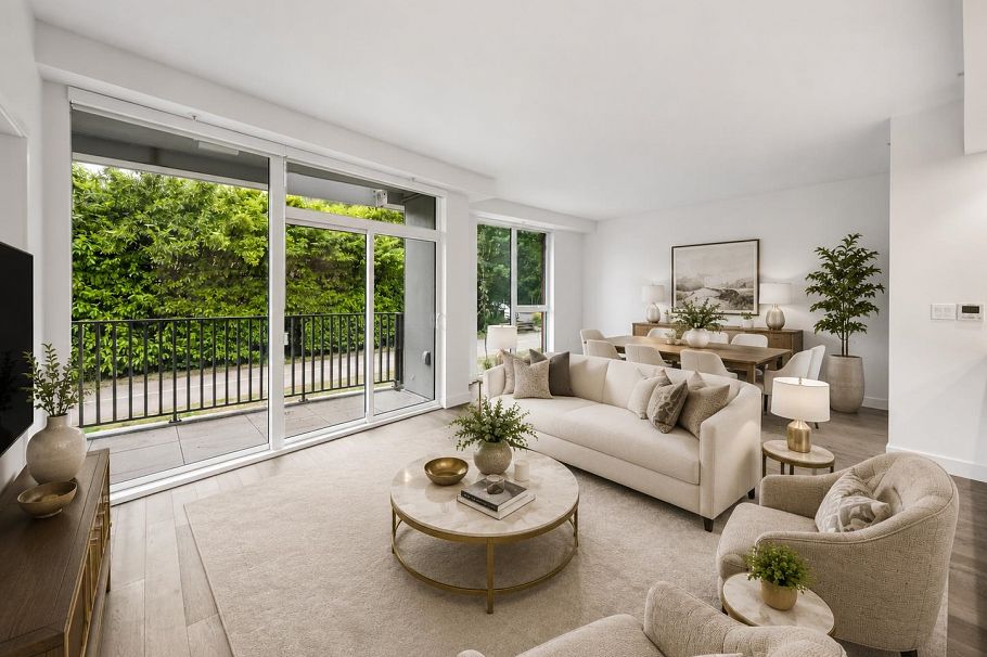 203 2888 Arbutus Street Vancouver, BC - 1