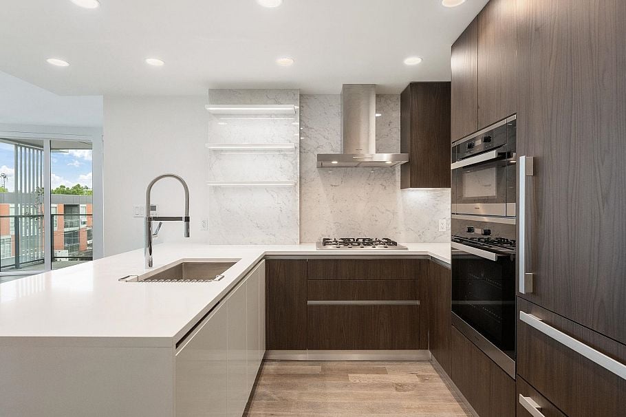 301 2888 Arbutus Street Vancouver, BC - 16