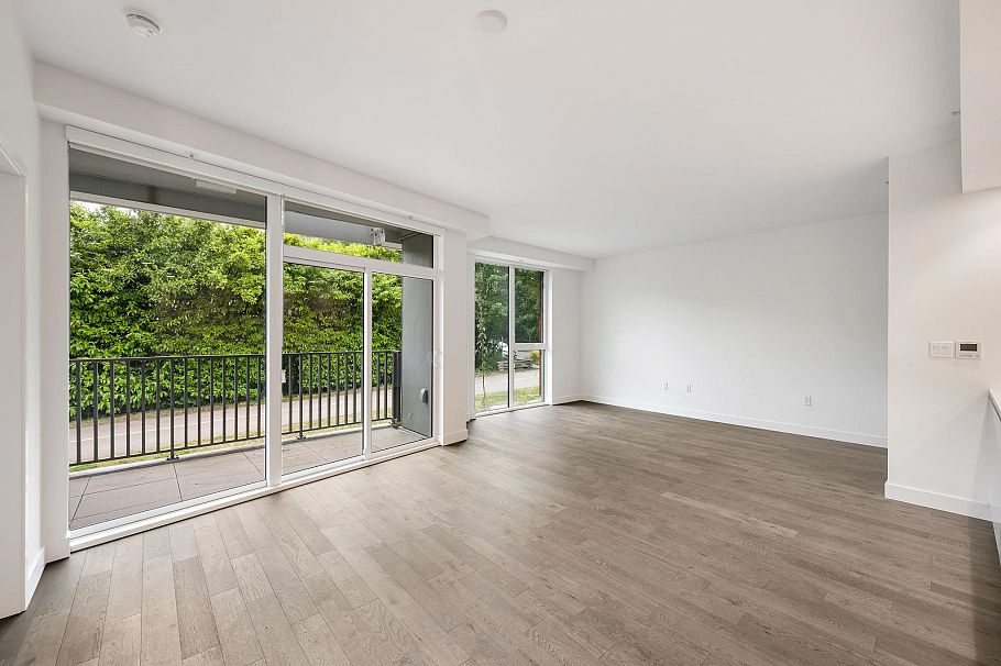 203 2888 Arbutus Street Vancouver, BC - 2