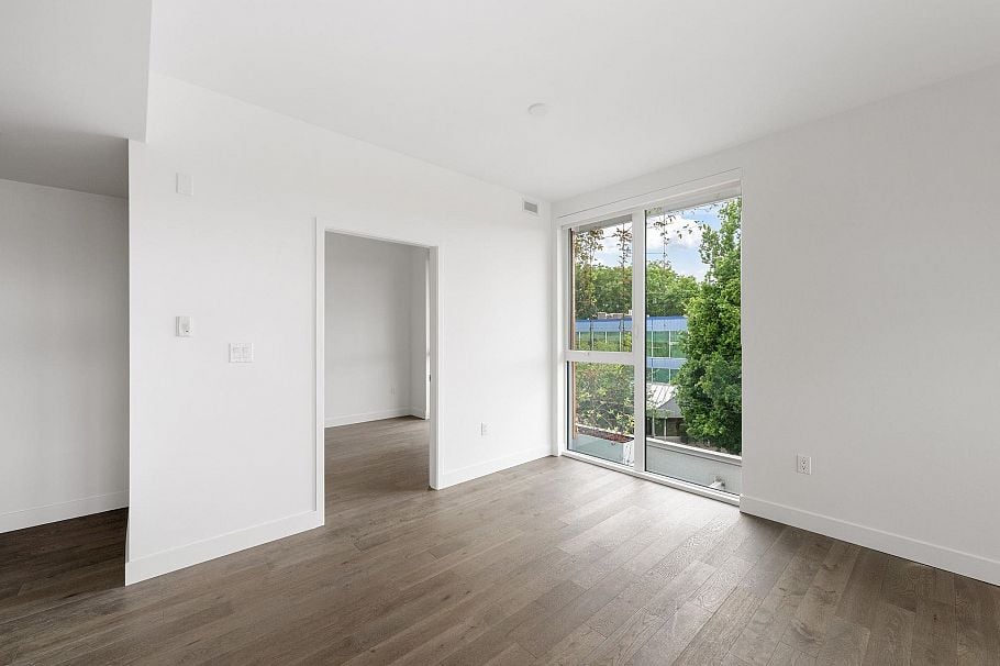 301 2888 Arbutus Street Vancouver, BC - 10