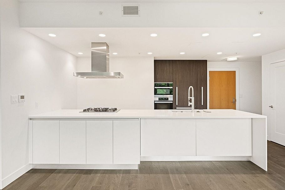 303 2888 Arbutus Street Vancouver, BC - 11