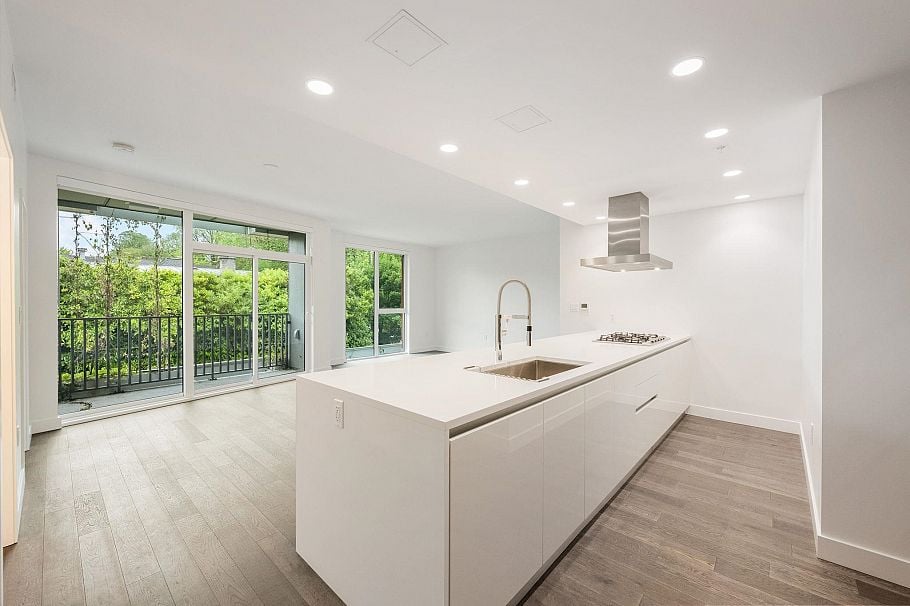 303 2888 Arbutus Street Vancouver, BC - 13