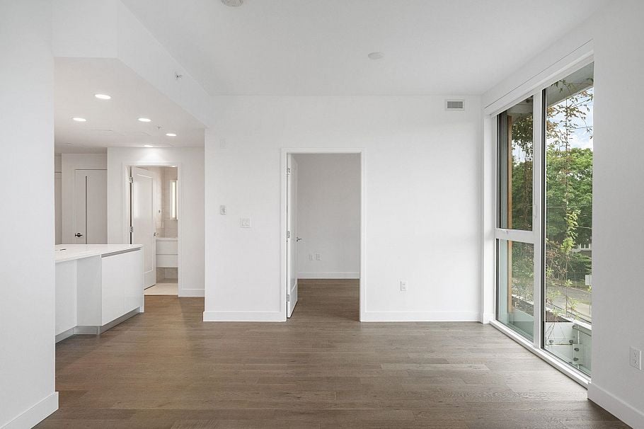 301 2888 Arbutus Street Vancouver, BC - 7