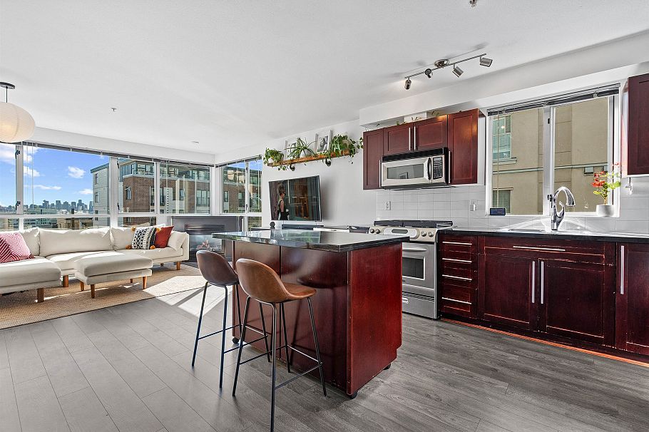 301 122 E 3rd Street North Vancouver, BC - 13