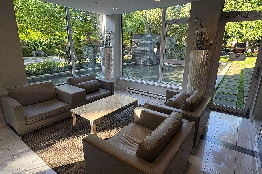 605 5868 Agronomy Road Vancouver, BC - 16