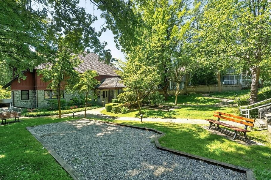 3360 Cobblestone Avenue Vancouver, BC - 24