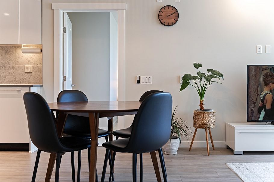 315 2651 Library Lane North Vancouver, BC - 15