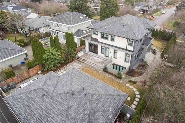 7488 Cartier Street Vancouver, BC - 3