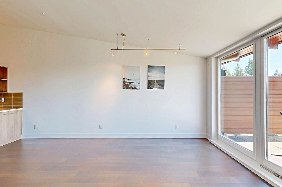 402 650 Evergreen Place North Vancouver, BC - 10
