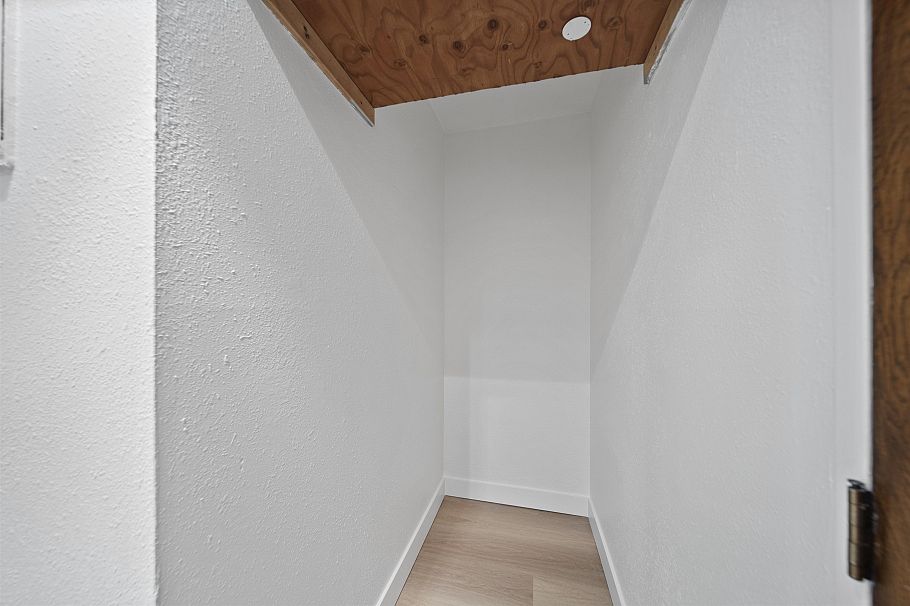 606 756 Great Northern Way Vancouver, BC - 19