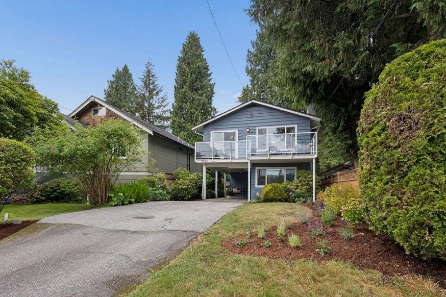 3285 Fromme Road North Vancouver, BC - 37