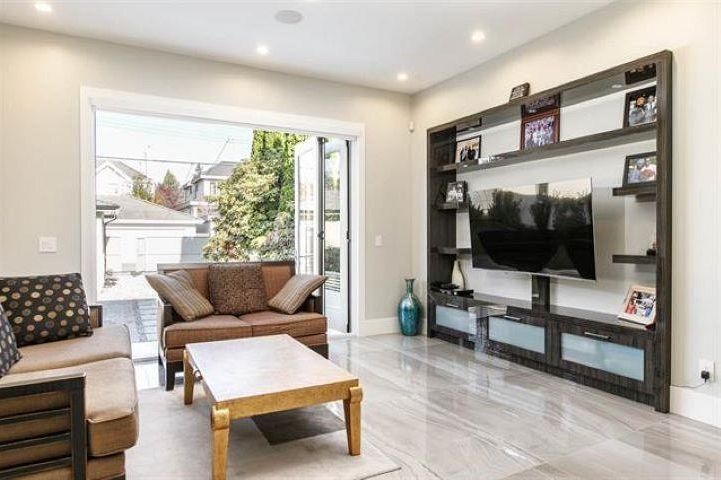 7488 Cartier Street Vancouver, BC - 9