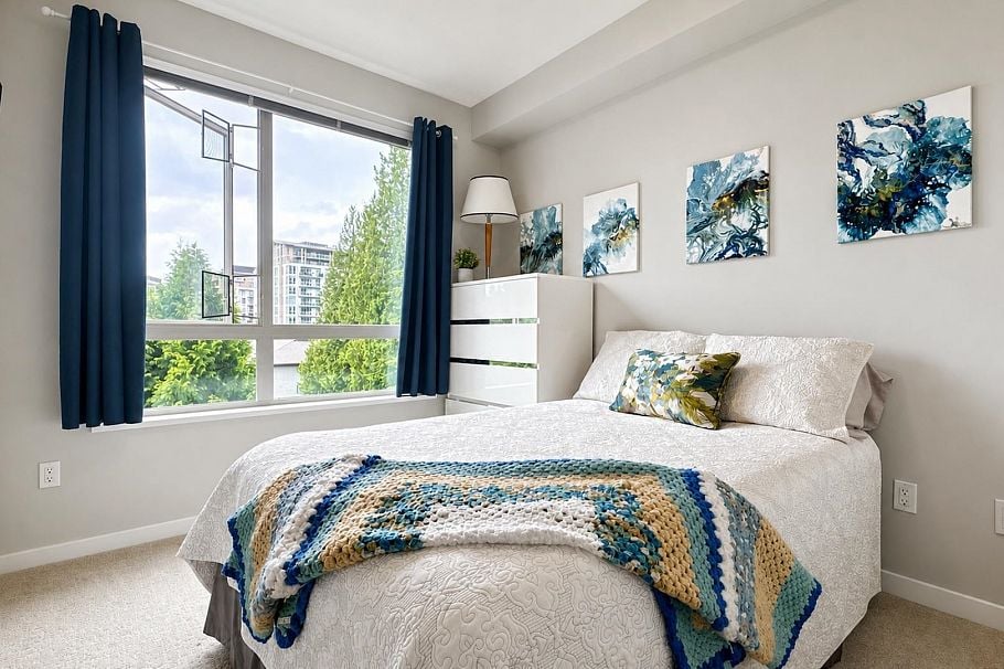 301 2651 Library Lane North Vancouver, BC - 17