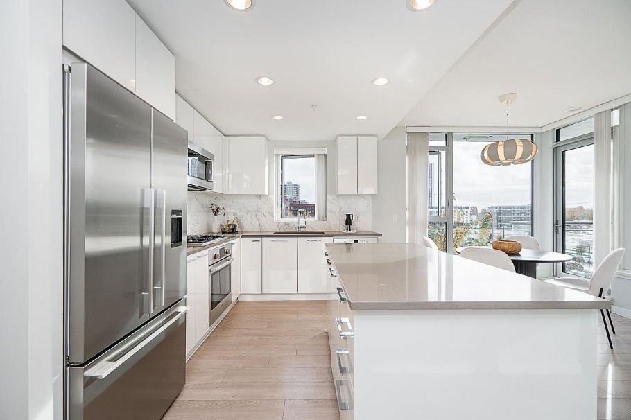 502 3281 E Kent Avenue North Vancouver, BC - 13