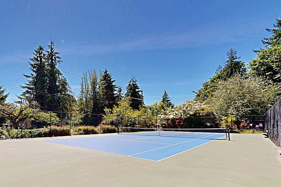 402 650 Evergreen Place North Vancouver, BC - 36
