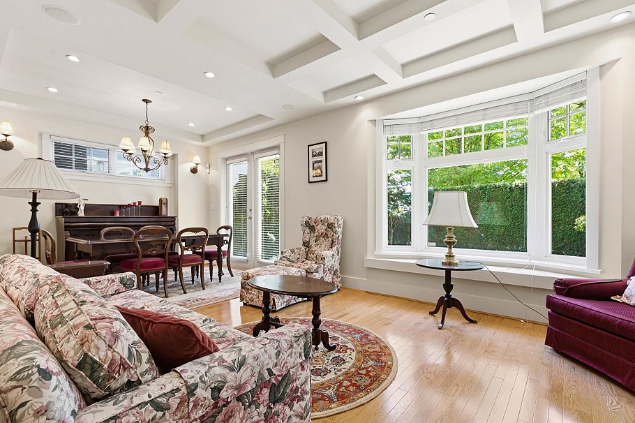 4188 Balaclava Street Vancouver, BC - 9