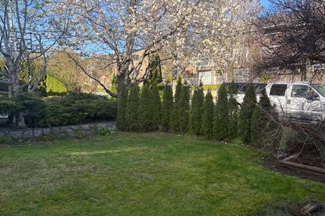 1309 Mahon Avenue North Vancouver, BC - 22