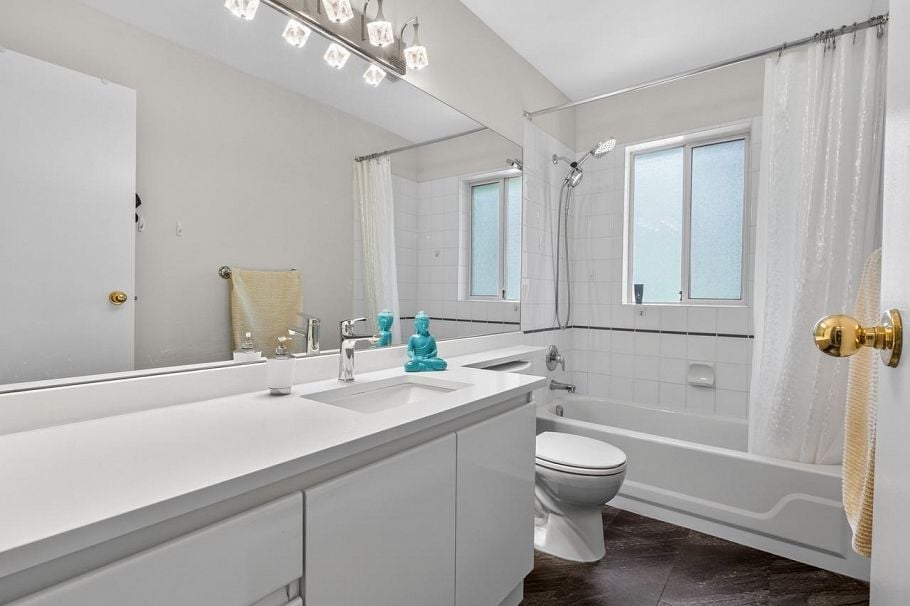 3360 Cobblestone Avenue Vancouver, BC - 17