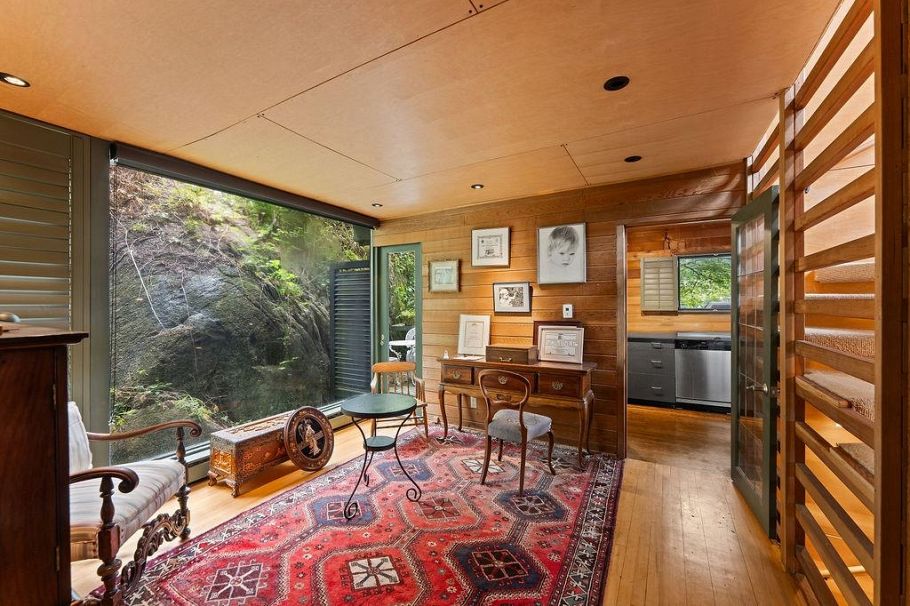 4678 Eastridge Road North Vancouver, BC - 17