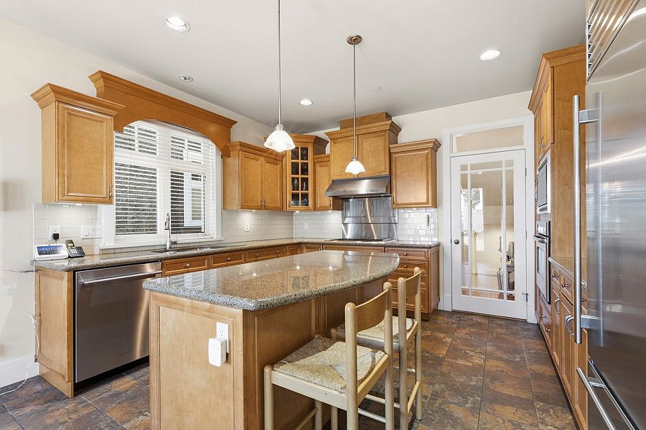 4188 Balaclava Street Vancouver, BC - 3