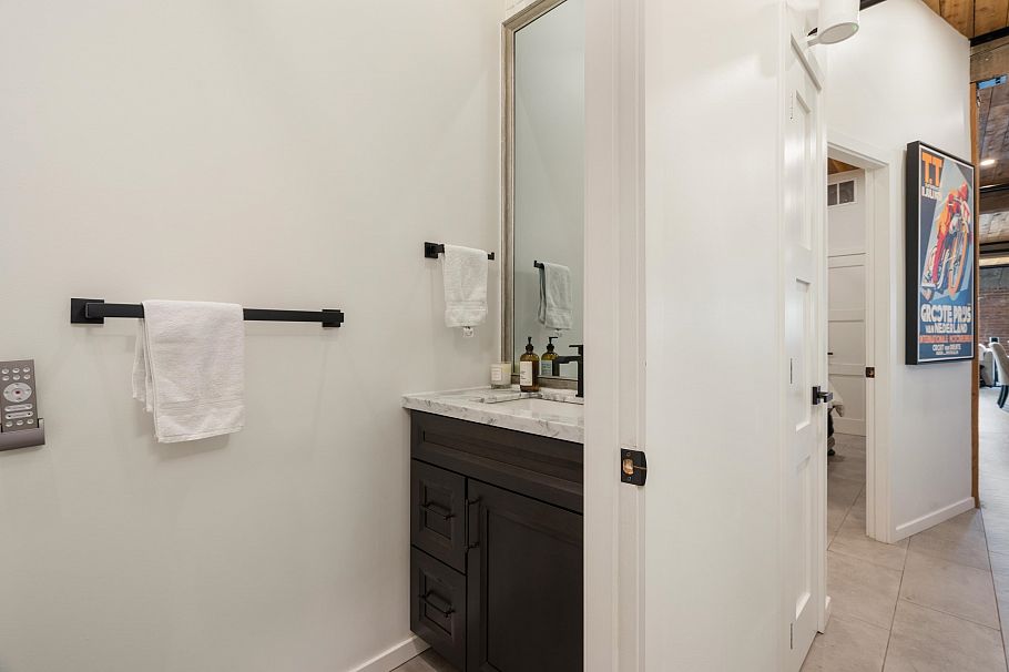 407 1066 Hamilton Street Vancouver, BC - 22