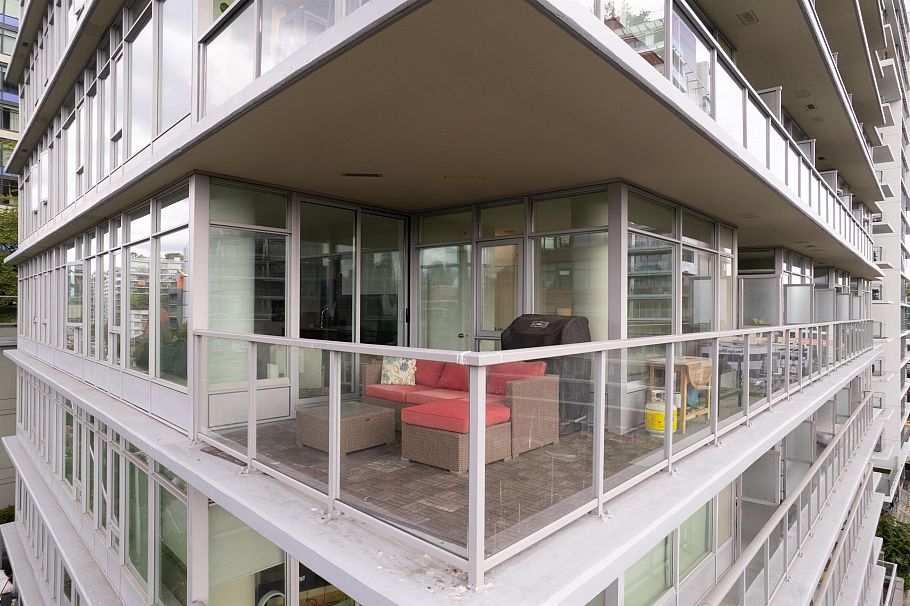 608 1708 Columbia Street Vancouver, BC - 28
