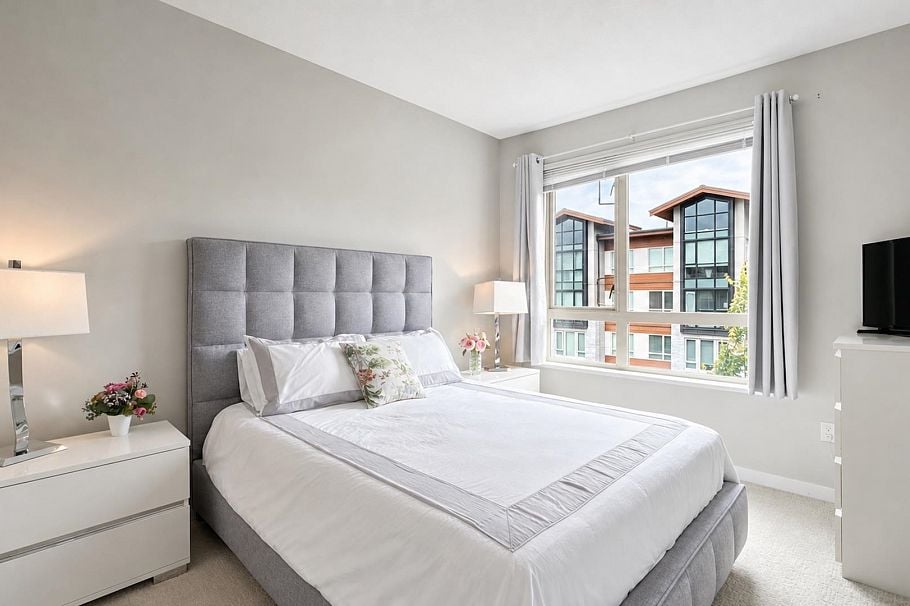301 2651 Library Lane North Vancouver, BC - 12