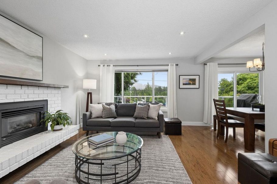 3285 Fromme Road North Vancouver, BC - 4