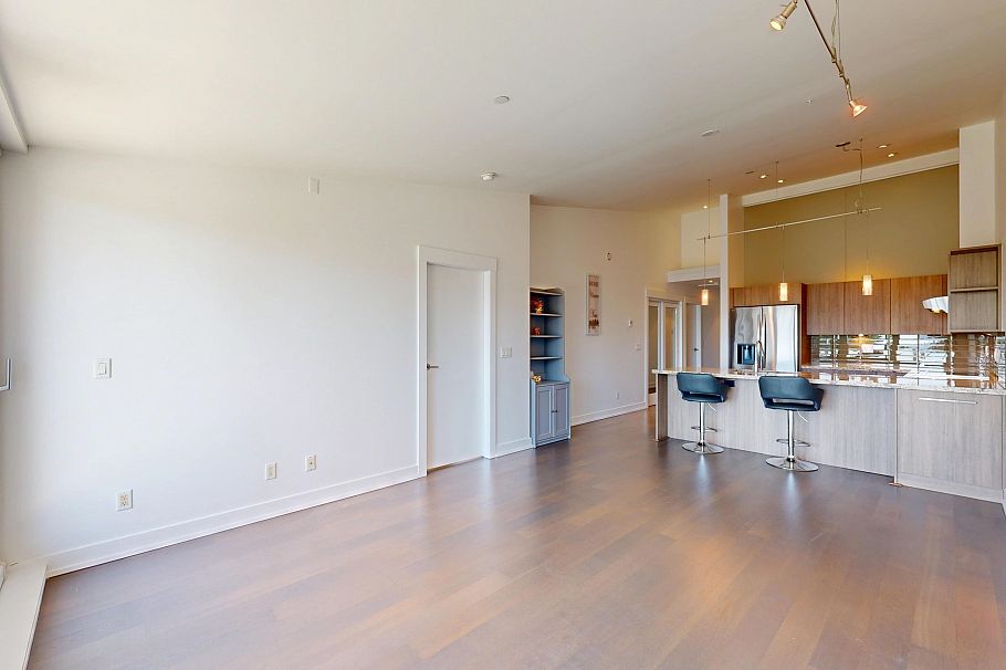 402 650 Evergreen Place North Vancouver, BC - 8