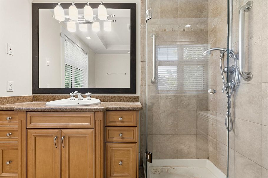 4188 Balaclava Street Vancouver, BC - 20