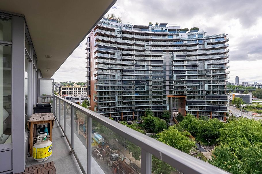 608 1708 Columbia Street Vancouver, BC - 25