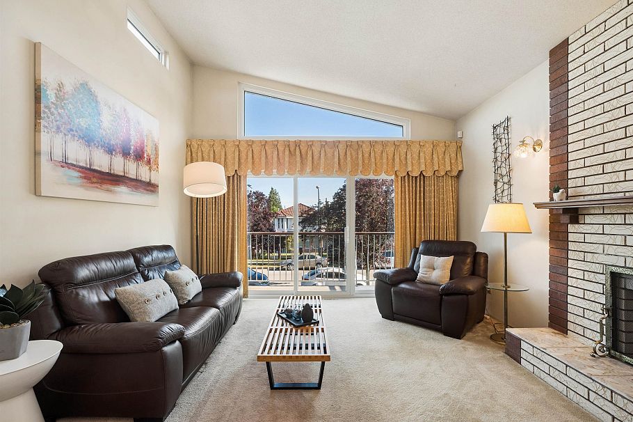 2047 E 52nd Avenue Vancouver, BC - 5