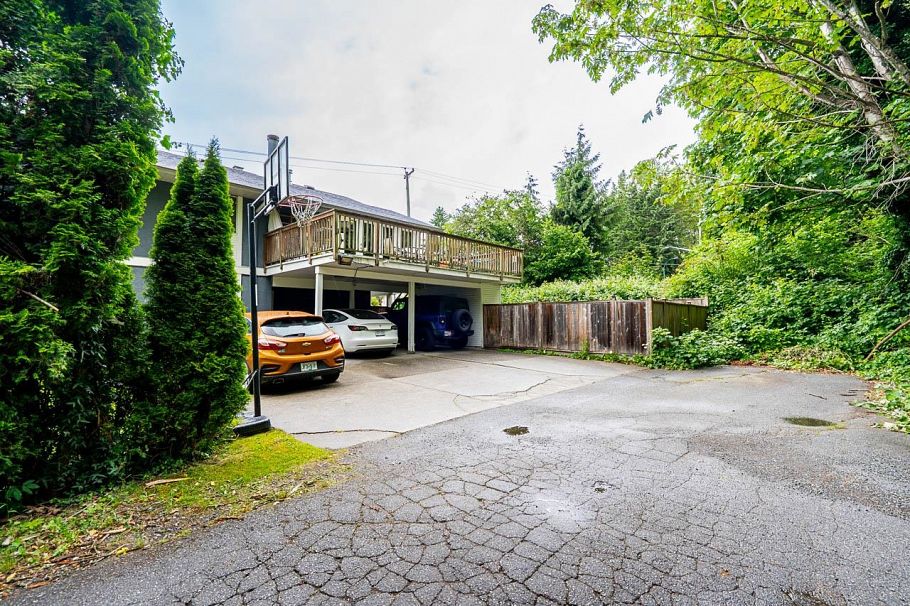 1990 Capilano Road North Vancouver, BC - 13